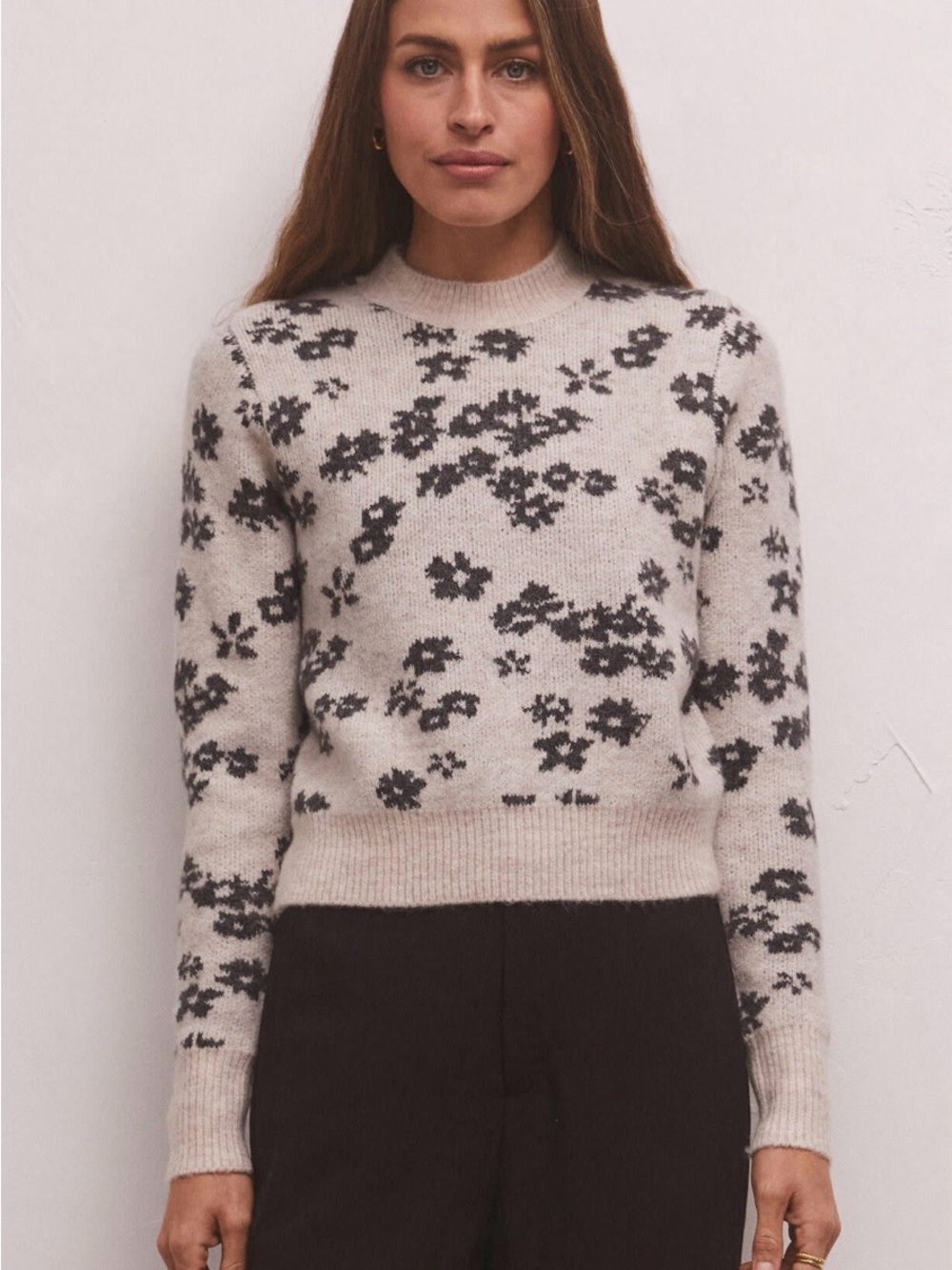 Z Supply Cream Crewneck Sweater with dark gray Floral Print size Medium